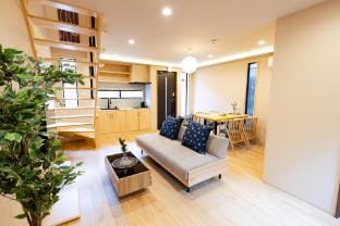 Family-Friendly Stay • 8 Guests  • Near Station  Vacation rental in Osaka