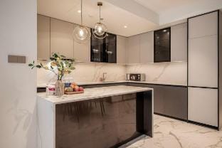 Crest Luxury Apartment - City center, high-class Vacation rental in Ho Chi Minh City