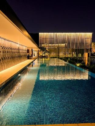 MarQ Pearl White Apartment - City Center View Apartment in Ho Chi Minh City