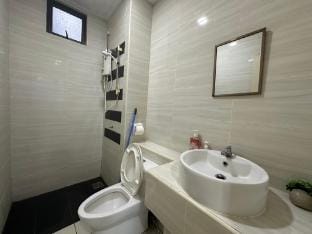 D'Summit Residences 3 bedroom|Wifi Netflix Youtube Apartment in Johor Bahru