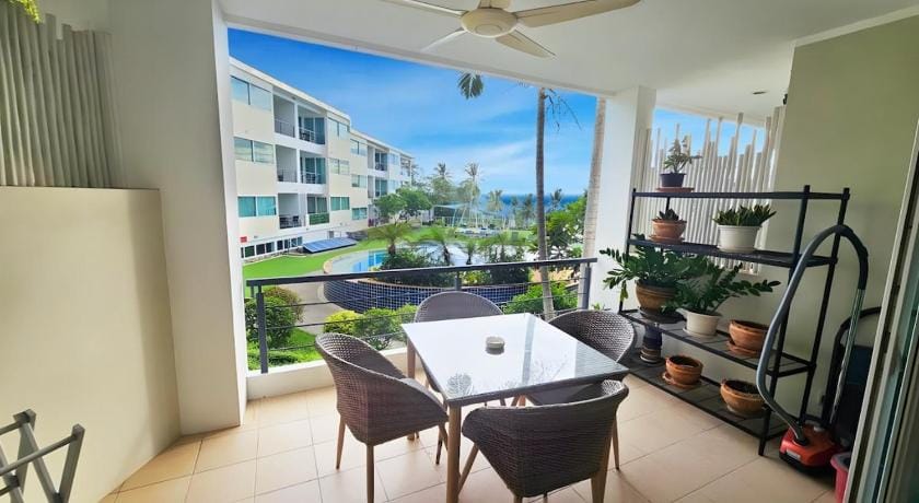Sea View 8 Minuets to Patong Karon Butter Fly C162 Apartment in Phuket