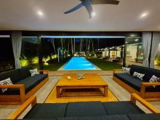 Villa Riviera Pejeng Stunning 6BR Panoramic view Villa in Tampaksiring