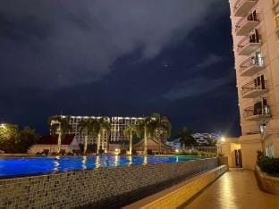 Solemare Parksuites B, - Vintage Luxx Suites Vacation rental in Pasay