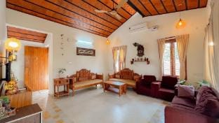 Vini Lake View  Villa in Tamil Nadu