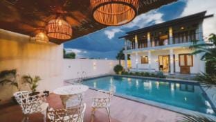 Vini Lake View  Villa in Tamil Nadu