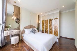 Landmark 2 Apartment in Ho Chi Minh City