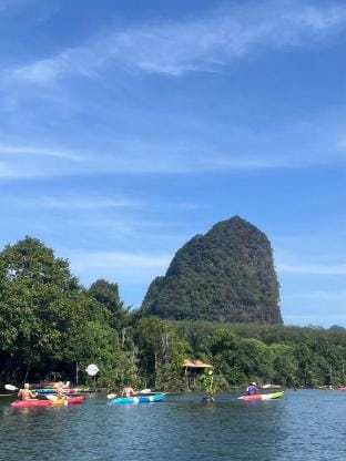 chill & puff and sleepover at weedbong Vacation rental in Krabi Changwat