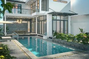 CHILL VILLA 5BR PRIVATE POOL NEAR HAN RIVER Villa in Da Nang