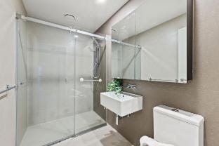 Modern 2BR on Collins, Skyline Views & Parking Vacation rental in Melbourne