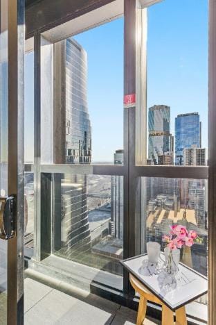 Modern 2BR on Collins, Skyline Views & Parking Vacation rental in Melbourne