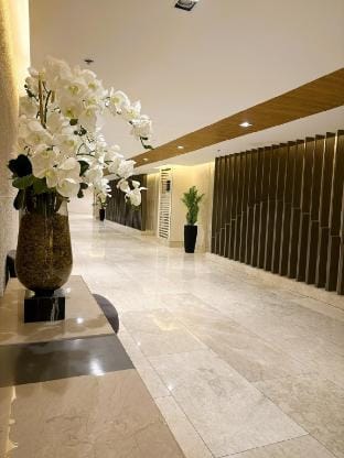 MOA & Airport NAIA Christelle Shore 1BR w/ Balcony Apartment in Pasay