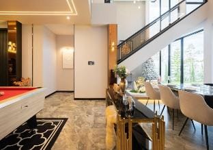 Sirintara Grand Villa in Thailand