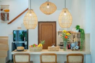 NEW Private Villa with Pool Heart of Seminyak Villa in North Kuta
