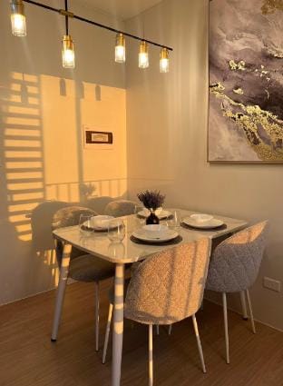 NEW! 1BR with Balcony & Free Parking @ Casa Arbo Apartment in Antipolo
