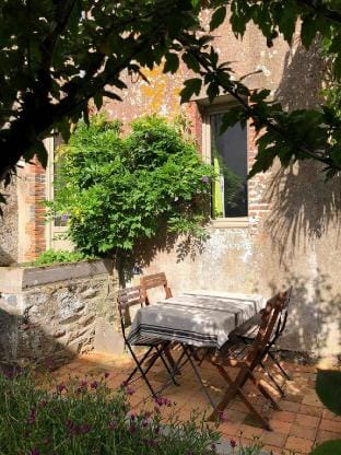 Maison l'or du temps, gîte les Glycines Vacation rental in Pays de la Loire