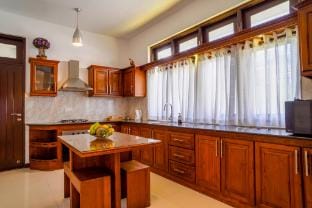 Leo Vacation rental in Negombo