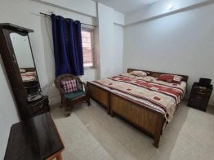 Single Room Available In 3BHK Flate Vacation rental in Noida