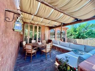 The Rose Moon Villa in Uluwatu Vacation rental in Bali
