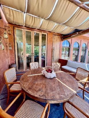 The Rose Moon Villa in Uluwatu Vacation rental in Bali