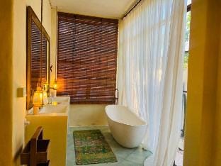 2 Bedroom Luxury Villa - Uluwatu Villa in Bali