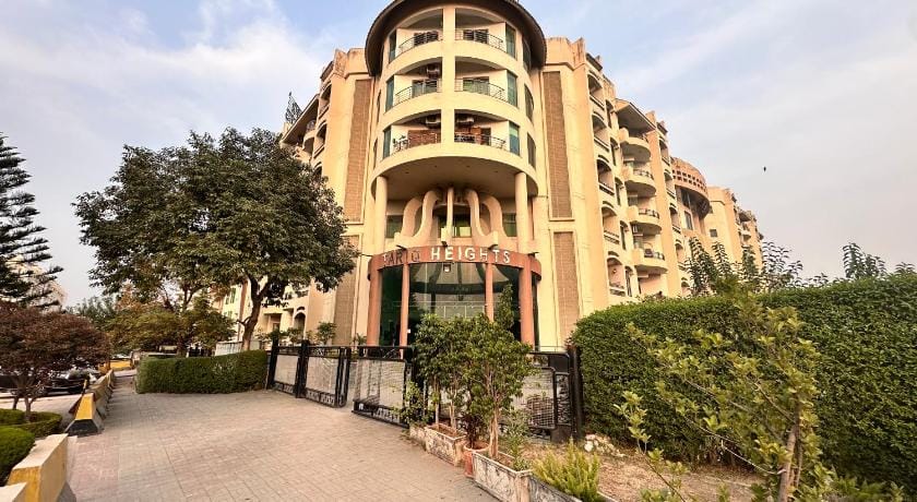 3 Bedroom Apartment Tariq Heights F-11 Islamabad Apartment in Islamabad