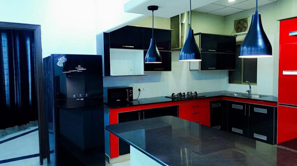 3 Bedroom Apartment Tariq Heights F-11 Islamabad Apartment in Islamabad