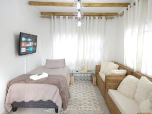 Bohemian Escape Midrand Villa in Gauteng