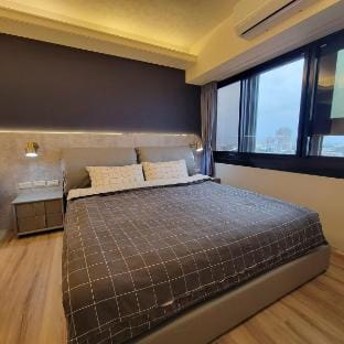 Lan House I Luodong Night Market I No Parking Apartment in Taiwan, Province of China