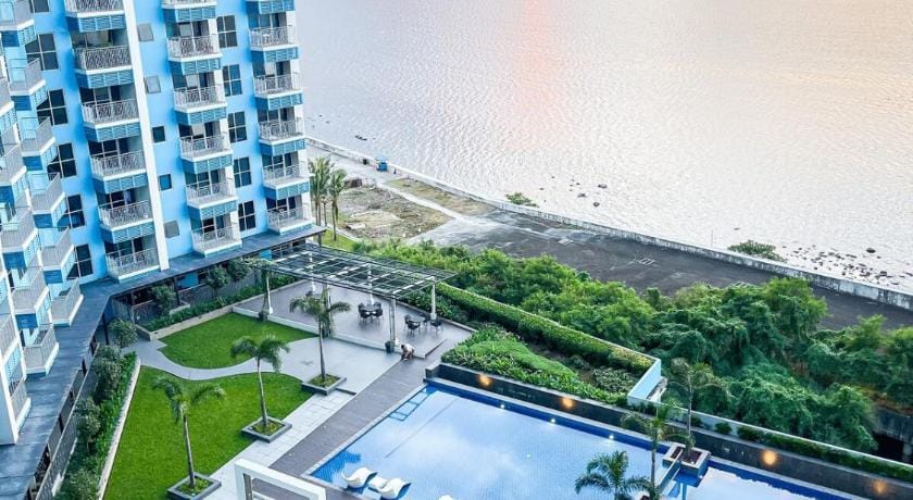 Luxury 2BR Corner near Solaire & Okada II Sunset  Apartment in Pasay