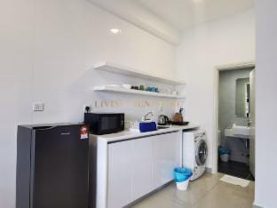Spacious 1BR w Private Lift & KLCC View | LIV Vacation rental in Federal Territory of Kuala Lumpur