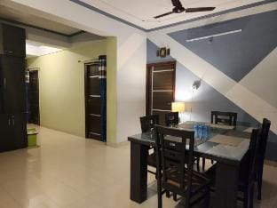 Comfy Home (2BHK) Apartment in Varanasi