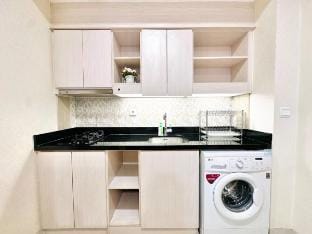 Cozy 2BR Apartment near JiExpo kemayoran Apartment in Jakarta