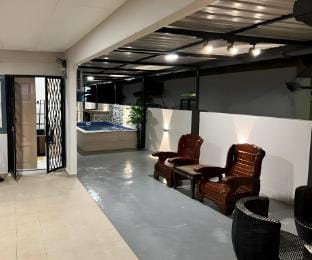 ANAS POOL HOMESTAY  Vacation rental in Malacca