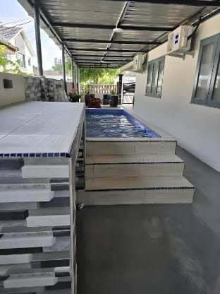 ANAS POOL HOMESTAY  Vacation rental in Malacca