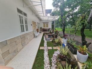 Evelyne's Guest House Vacation rental in West Java