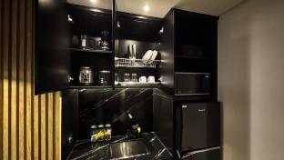 Calma 1 Bedroom Apartment by Kinasih Suites Vacation rental in Special Region of Yogyakarta