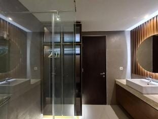 Luxury 1 Bedroom Apartment by Kinasih Suites Vacation rental in Special Region of Yogyakarta