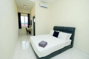 Arista Guest House  Villa in Perak