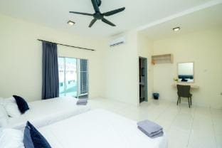 Arista Guest House  Villa in Perak