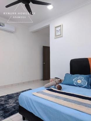 Rynurr Homestay A Famosa Near Waterpark, Free WIFI Vacation rental in Negeri Sembilan, Malaysia