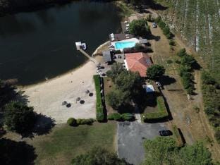 Villa avec vue sur le lac Domaine de Pitrot Villa in Lacanau