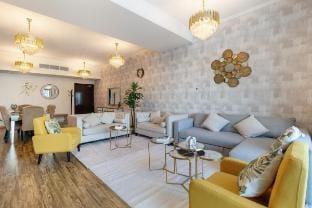 Royal Marina Experience Lavish 2BR Waterfront View Vacation rental in Dubai