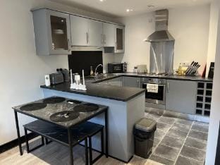 Suite-Dreamz-MCR Apartment in Manchester