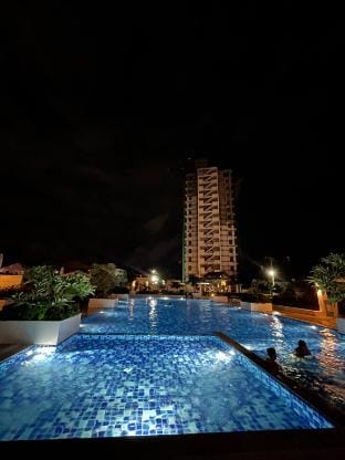 Cozy stay -mactan royal oceancrest  Apartment in Lapu-Lapu City