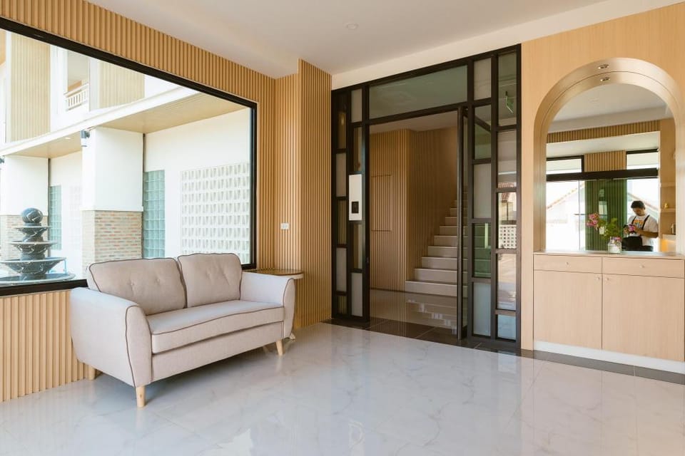 Vera Residences - วีร่า เรซิเดนซ์ Hotel in Thailand