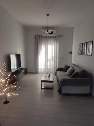 Familiar, Spacious, Near city center 5 min walk Apartment in Nafplion