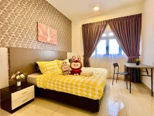 labubu 3BR Family Suite 8min walk Legoland Medini Vacation rental in Johor