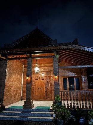 Amari Homestay Vacation rental in Special Region of Yogyakarta