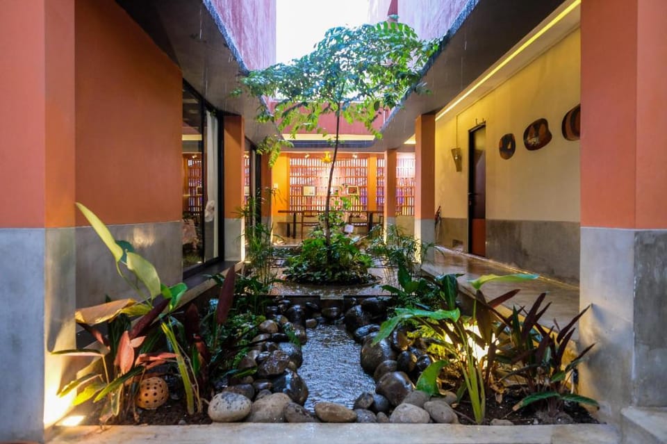 Urbanview Syariah Soul Sanctuary near Stasiun Purwokerto Hotel in Indonesia