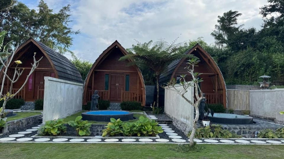 Green Lake Bali Vacation rental in Karangasem Regency